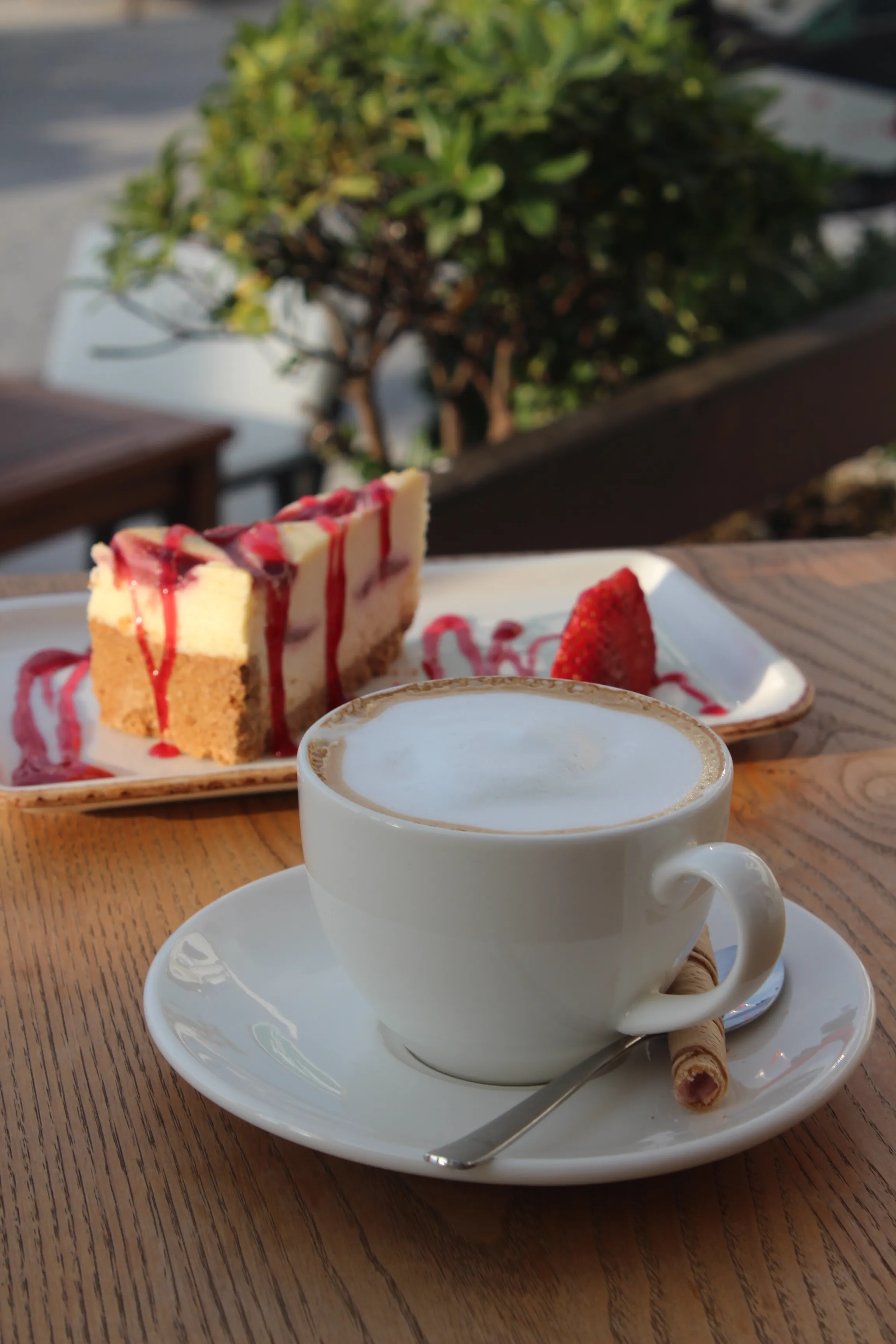 Cimino Restaurant Cafe & Bar tatlı ve kahve eşleşmesi